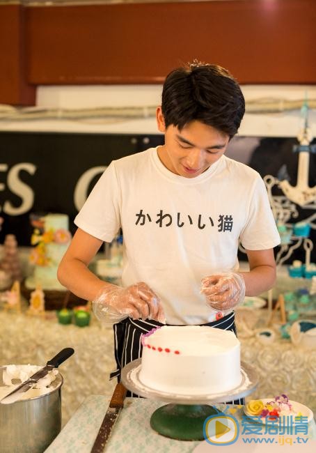 李砚生活照 李砚高清写真_李砚高清剧照