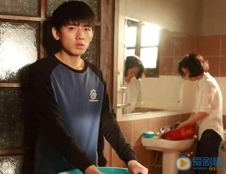 李砚片场照 李砚高清写真_李砚高清剧照
