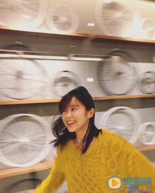 李佳颖生活照 李佳颖高清写真_李佳颖高清剧照