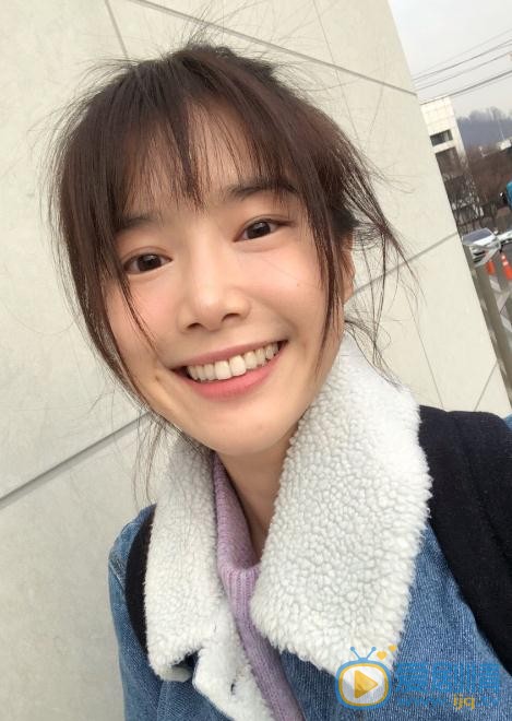 李佳颖生活照 李佳颖高清写真_李佳颖高清剧照