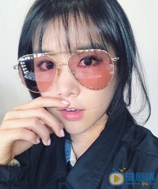 李佳颖生活照 李佳颖高清写真_李佳颖高清剧照