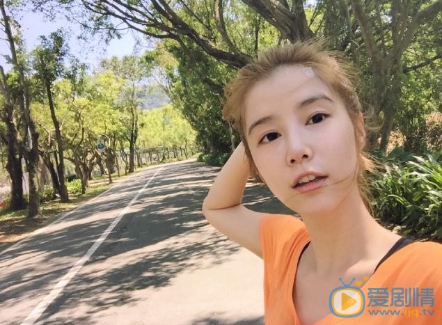 李佳颖生活照 李佳颖高清写真_李佳颖高清剧照