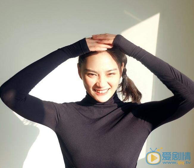 覃文静气质写真 覃文静高清写真_覃文静高清剧照