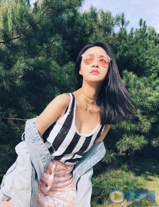 覃文静清凉写真 覃文静高清写真_覃文静高清剧照