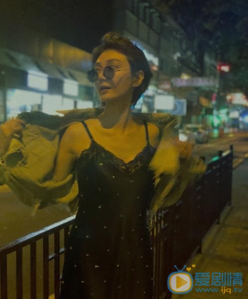 潘之琳街拍写真 潘之琳高清写真_潘之琳高清剧照