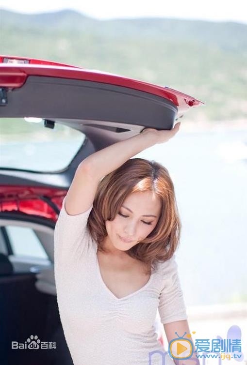 刘心悠时尚街拍 刘心悠高清写真_刘心悠高清剧照