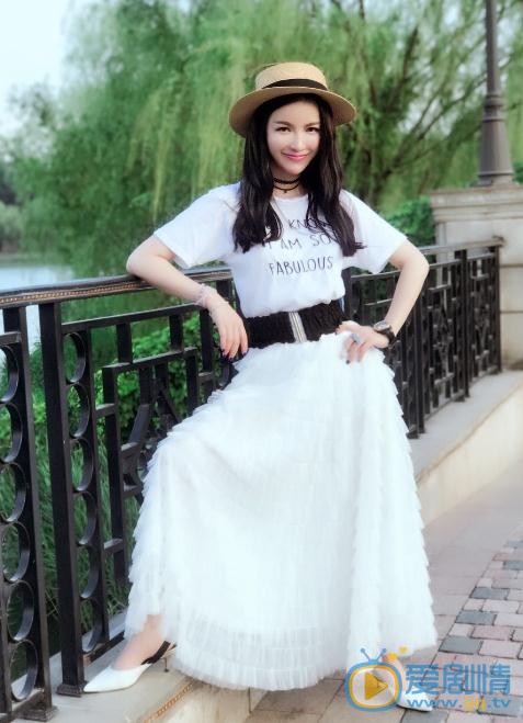 班嘉佳街拍写真 班嘉佳高清写真_班嘉佳高清剧照