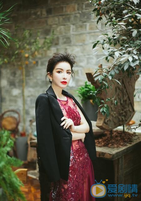 班嘉佳街拍写真 班嘉佳高清写真_班嘉佳高清剧照