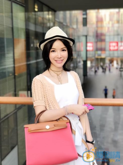 班嘉佳街拍写真 班嘉佳高清写真_班嘉佳高清剧照
