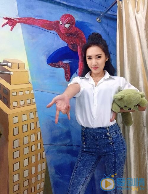 闫鹿杨生活照 闫鹿杨高清写真_闫鹿杨高清剧照