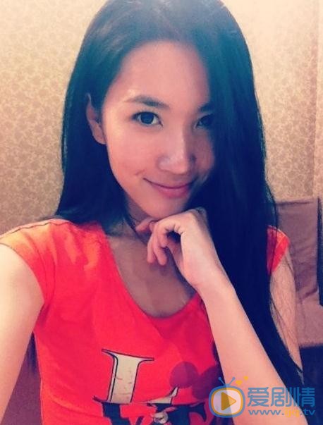 闫鹿杨生活照 闫鹿杨高清写真_闫鹿杨高清剧照