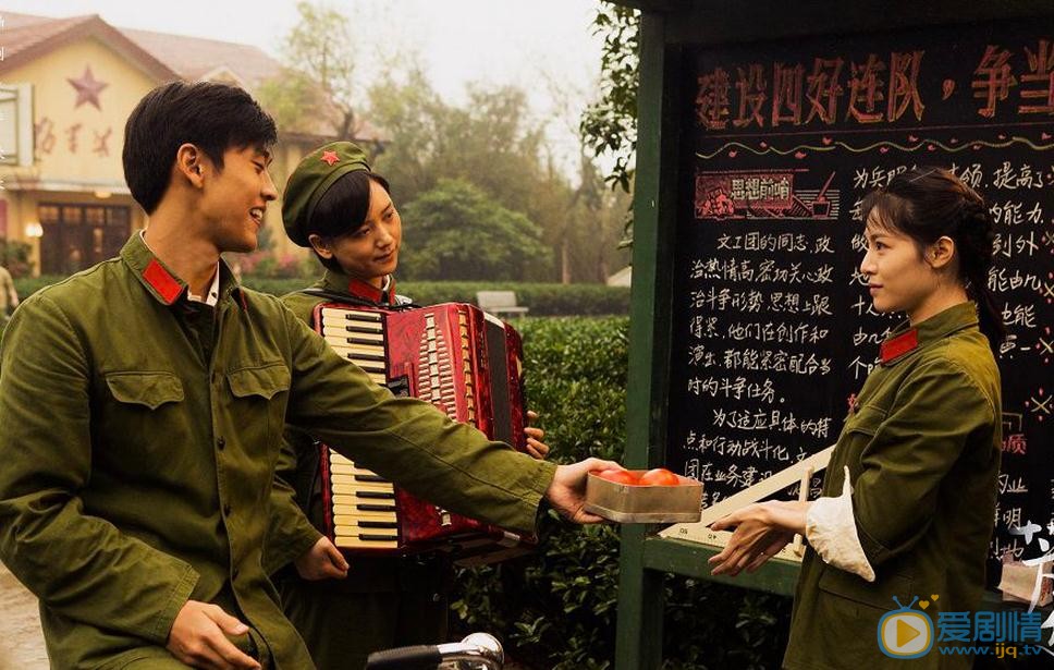 王天辰《芳华》剧照 王天辰高清写真_王天辰高清剧照
