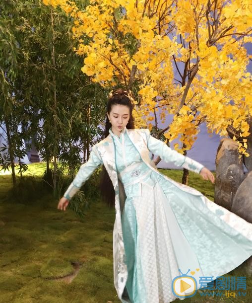 许龄月片场照 许龄月高清写真_许龄月高清剧照