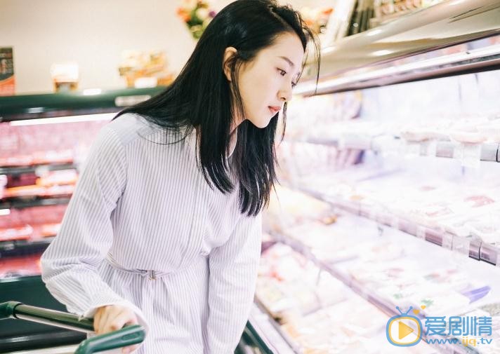 许龄月清新写真 许龄月高清写真_许龄月高清剧照