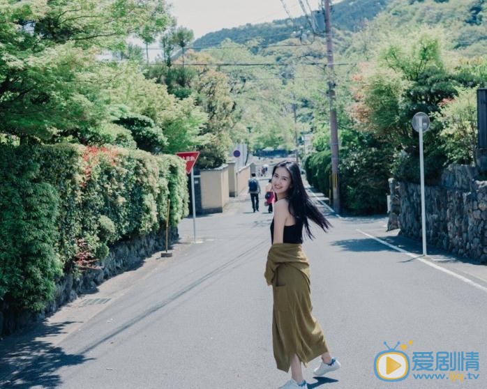 许龄月清新写真 许龄月高清写真_许龄月高清剧照