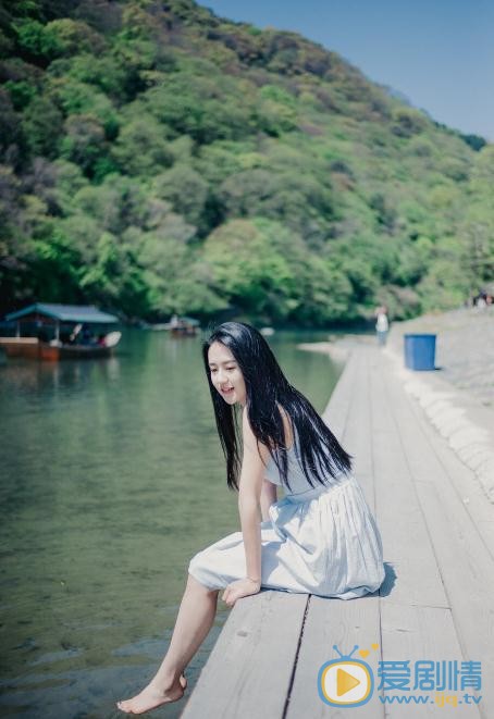 许龄月清新写真 许龄月高清写真_许龄月高清剧照