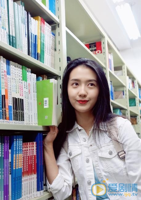 许龄月气质写真 许龄月高清写真_许龄月高清剧照