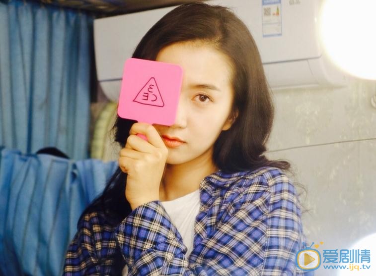 许龄月气质写真 许龄月高清写真_许龄月高清剧照
