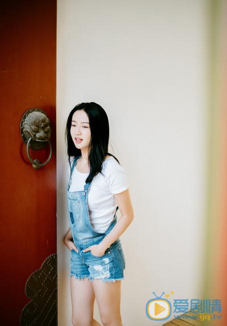 许龄月清新写真 许龄月高清写真_许龄月高清剧照