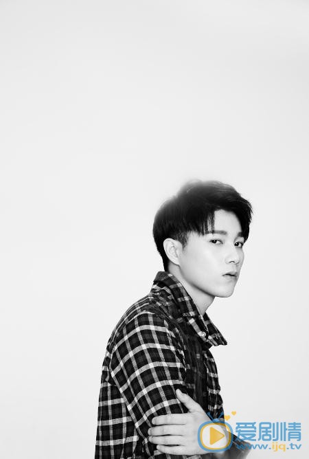 杨廷东写真 杨廷东高清写真_杨廷东高清剧照