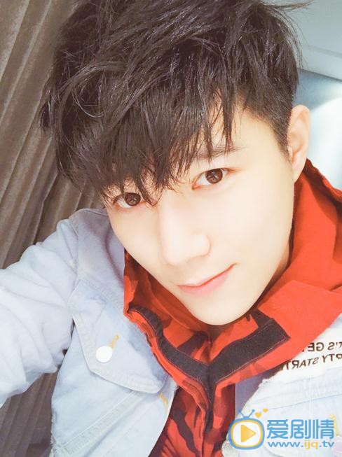 杨廷东生活照 杨廷东高清写真_杨廷东高清剧照