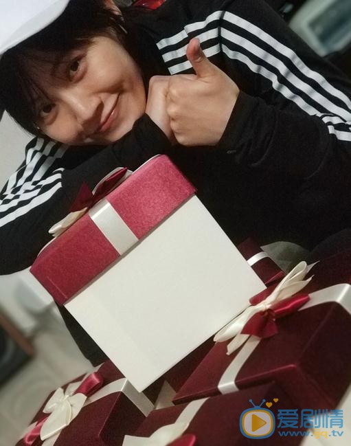 杨小兰生活照 杨小兰高清写真_杨小兰高清剧照