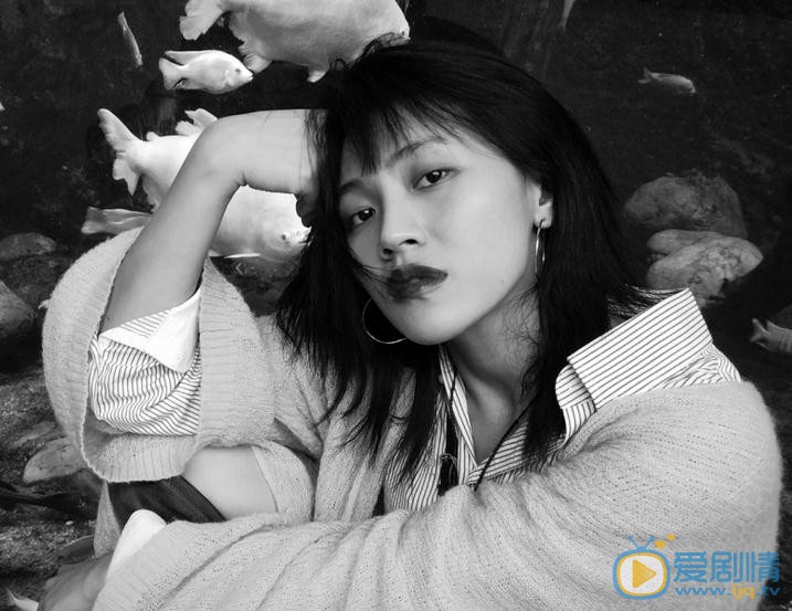 杨小兰复古写真 杨小兰高清写真_杨小兰高清剧照