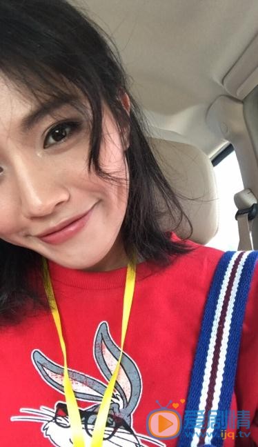 杨小兰生活照 杨小兰高清写真_杨小兰高清剧照
