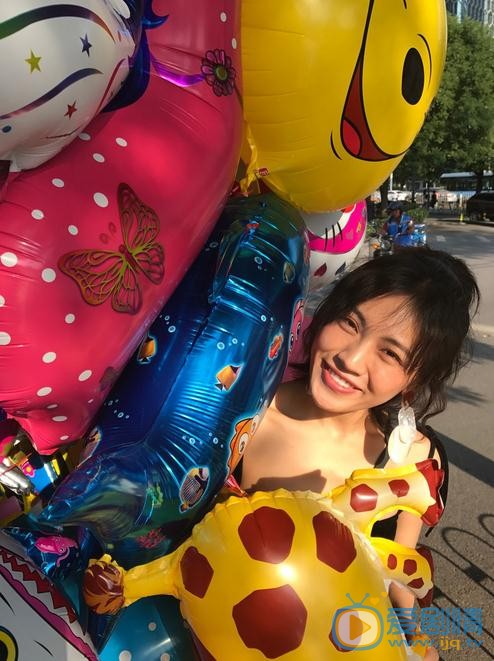 杨小兰生活照 杨小兰高清写真_杨小兰高清剧照