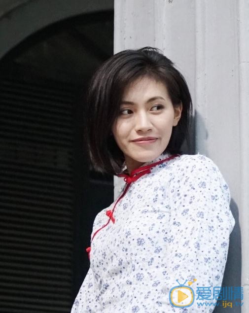 杨小兰生活照 杨小兰高清写真_杨小兰高清剧照
