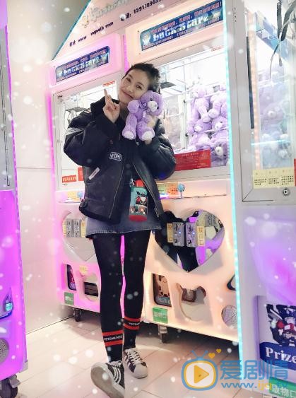 杨小兰生活照 杨小兰高清写真_杨小兰高清剧照