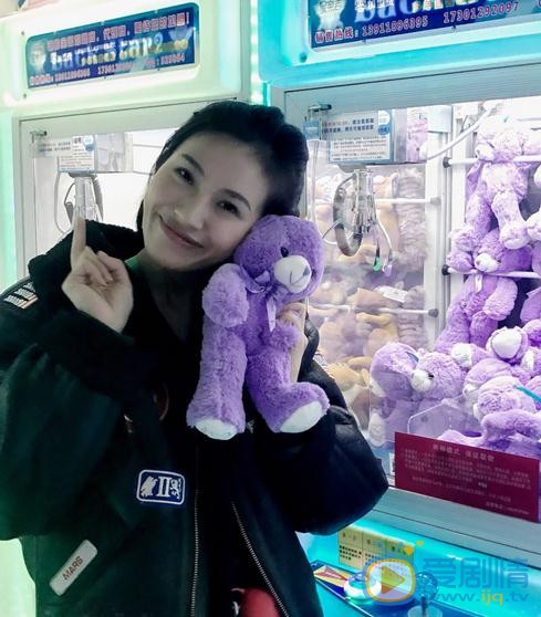 杨小兰生活照 杨小兰高清写真_杨小兰高清剧照