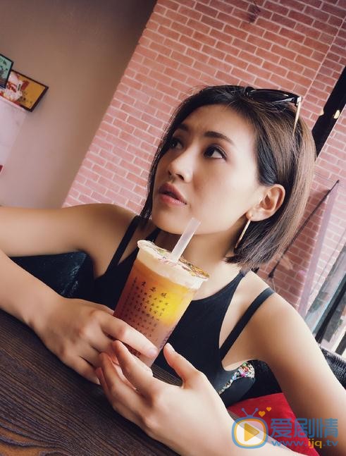 杨小兰生活照 杨小兰高清写真_杨小兰高清剧照