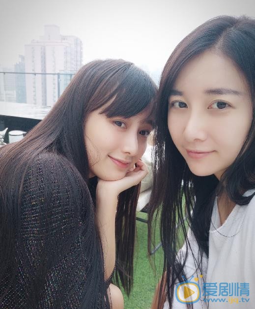 鲁佳妮朋友合照 鲁佳妮高清写真_鲁佳妮高清剧照