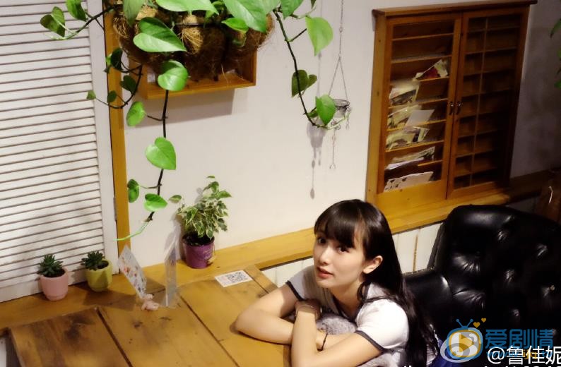 鲁佳妮靓丽写真 鲁佳妮高清写真_鲁佳妮高清剧照