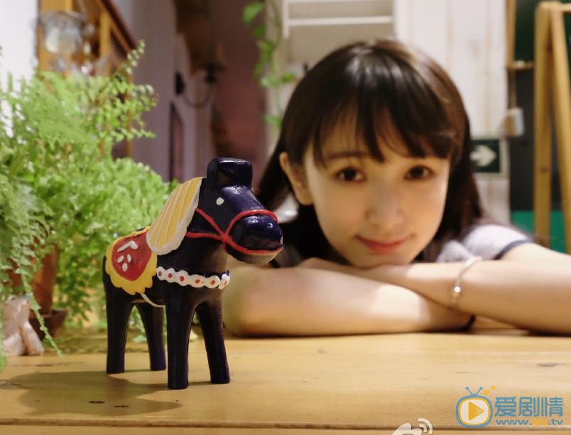 鲁佳妮靓丽写真 鲁佳妮高清写真_鲁佳妮高清剧照