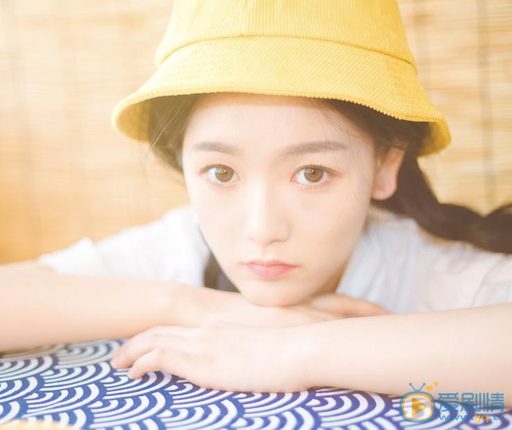 张馨月写真 张馨月高清写真_张馨月高清剧照