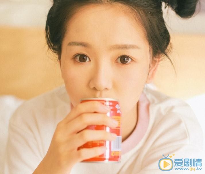张馨月气质写真 张馨月高清写真_张馨月高清剧照