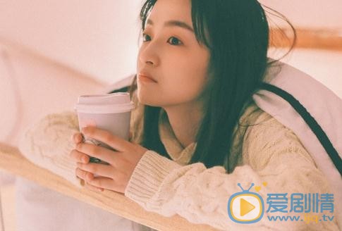 张馨月生活照 张馨月高清写真_张馨月高清剧照