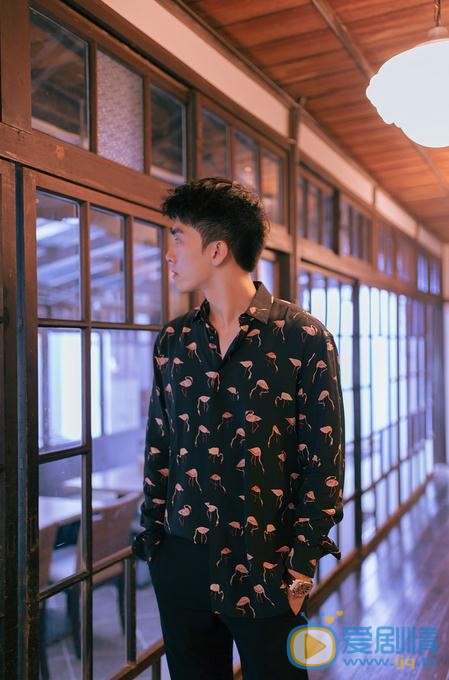 吴大伟帅气写真 吴大伟高清写真_吴大伟高清剧照