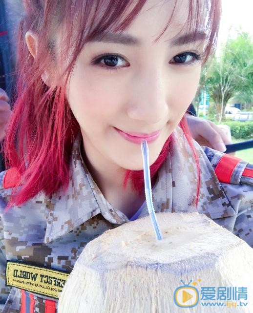 卢茜可爱照 卢茜高清写真_卢茜高清剧照