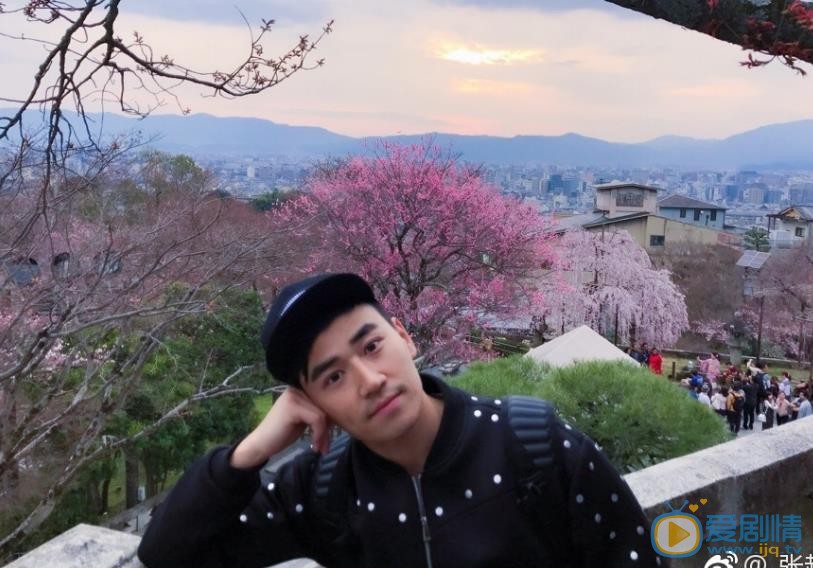 张超人生活照 张超人高清写真_张超人高清剧照