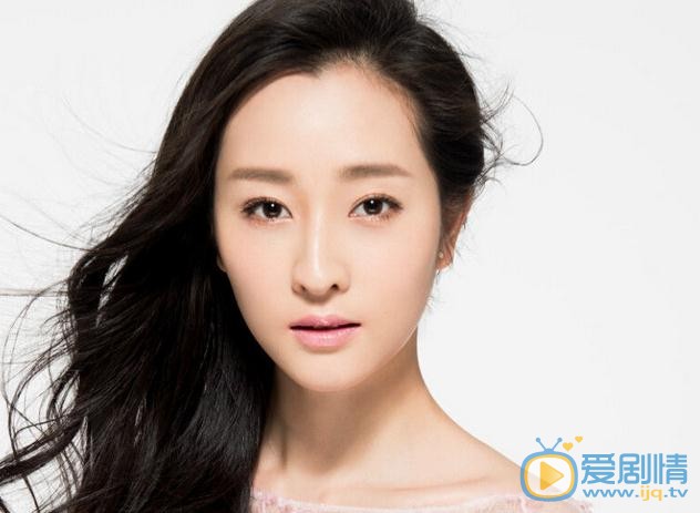 真爱的谎言之破冰者黄馨月是谁演的？黄馨月扮演者吕星辰个人资料、写真及生活照欣赏