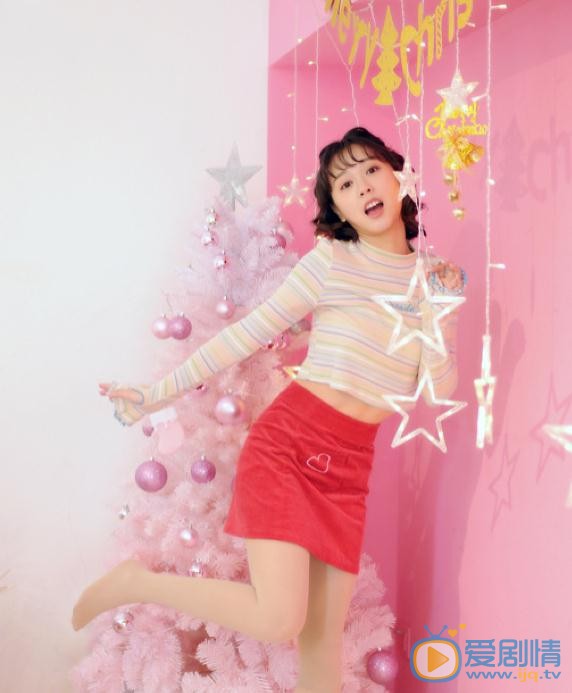王珏萌粉色写真 王珏萌高清写真_王珏萌高清剧照