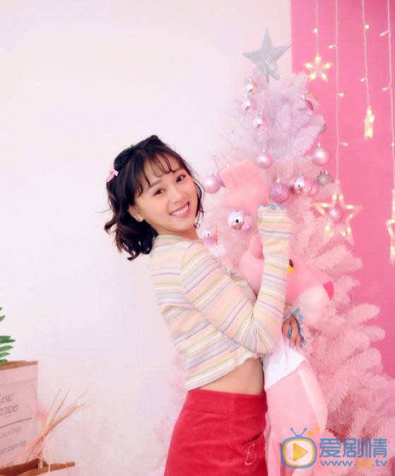 王珏萌粉色写真 王珏萌高清写真_王珏萌高清剧照