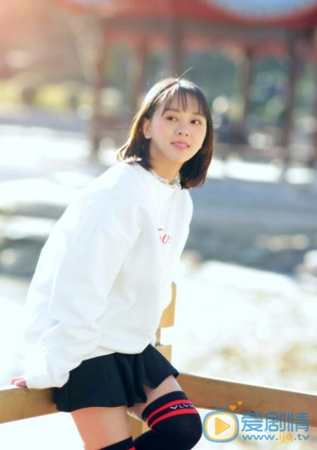 王珏萌冬日写真 王珏萌高清写真_王珏萌高清剧照