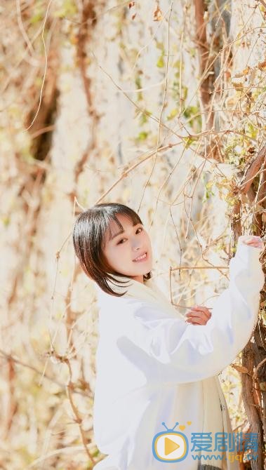 王珏萌冬日写真 王珏萌高清写真_王珏萌高清剧照