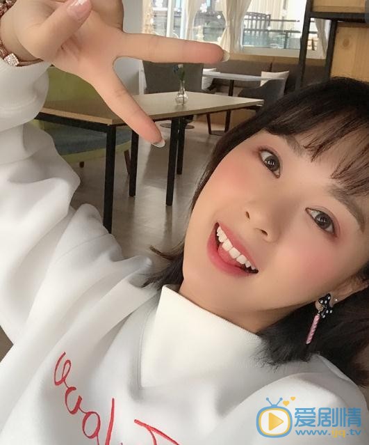 王珏萌可爱照 王珏萌高清写真_王珏萌高清剧照