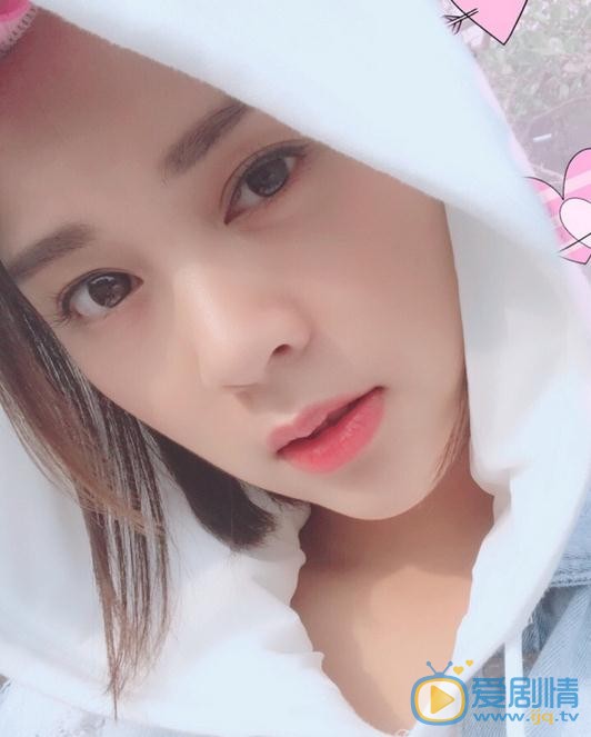 王珏萌生活照 王珏萌高清写真_王珏萌高清剧照