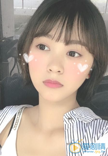 王珏萌可爱照 王珏萌高清写真_王珏萌高清剧照